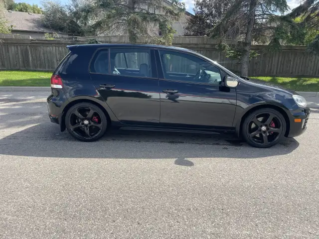 2011 Volkswagen Golf GTI 2.0T63838166109569123