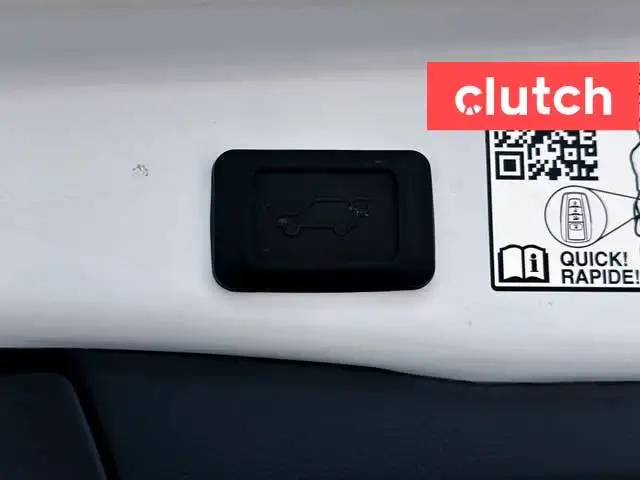 2023 Toyota RAV4 Hybrid Limited AWD w/ Apple CarPlay, Heated Fro in Cars & Trucks in City of Toronto - Image 43