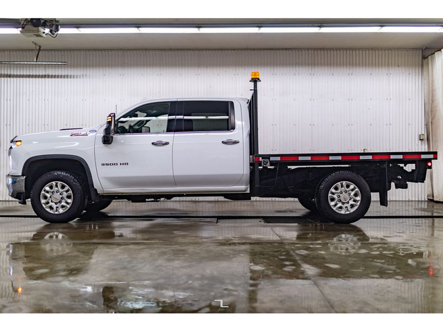 2022 Chevrolet SILVERADO 3500HD 4x4 Crew Cab LTZ Deck Leather BC in Cars & Trucks in Calgary - Image 3