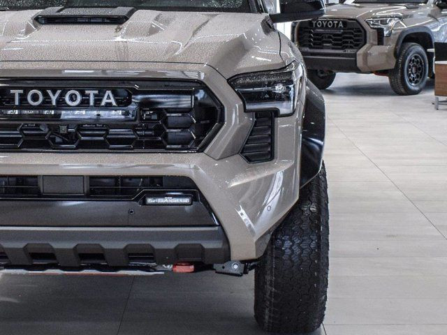 2025 Toyota Tacoma Hybrid Double Cab Short Bed TRD PRO in Cars & Trucks in Calgary - Image 3