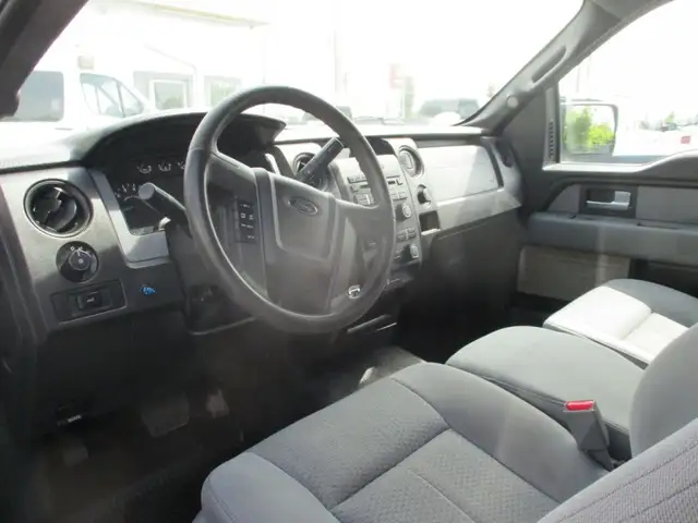2014 Ford F-150 STX KING CAB 4X4 FINancement in Cars & Trucks in Laval / North Shore - Image 6