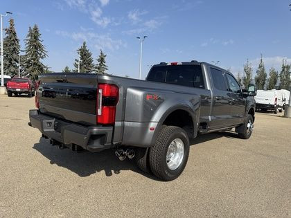 2025 Ford F-350 PLATINUM w/FX4, PRO PWR, 5th WHEEL PREP & MNRF in Cars & Trucks in Edmonton - Image 3