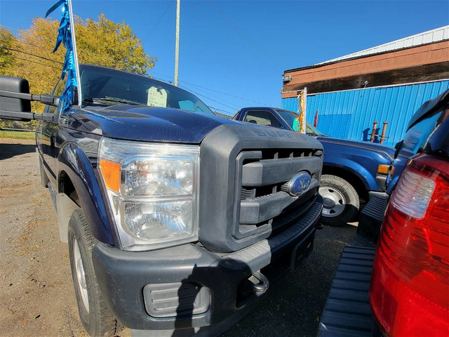 2012 Ford F-250 SD Lariat 4X4 8 ft box, low km in Cars & Trucks in Thunder Bay - Image 2