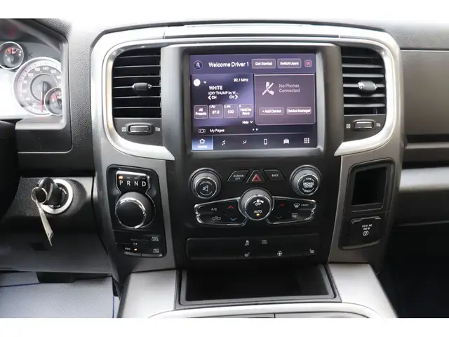 2022 Ram 1500 Classic SLT LUXURY EDITION CREW 4X4, LOADED/LEATHE in Cars & Trucks in Winnipeg - Image 5