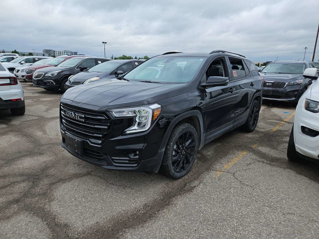 2023 GMC Terrain SLT SLT/AWD/PANO/LEATHER/NAVI/OFF 1 OWNER GM... in Cars & Trucks in Belleville