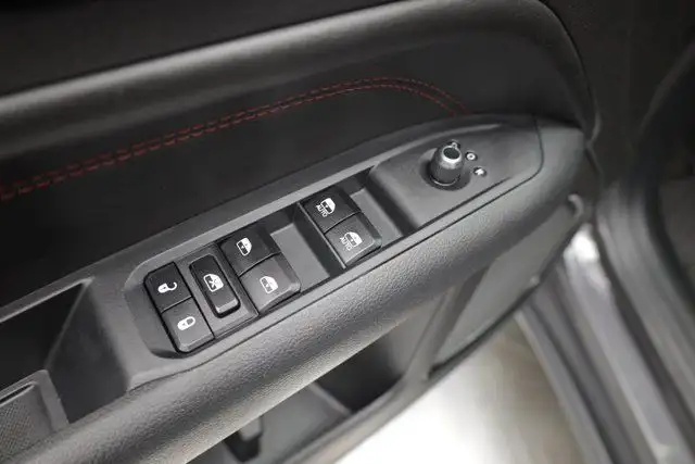 2024 Jeep Compass Trailhawk in Cars & Trucks in Calgary - Image 11