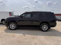 2018 GMC Yukon SLT LOADED 7 Passenger SUV for sale at Pacific Motors near Winnipeg, MB MORE PICS COM... (image 6)