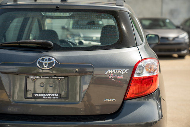 2012 Toyota Matrix in Cars & Trucks in Edmonton - Image 4