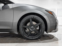 Recent Arrival! CVT with Xtronic FWD 3.5L V6 DOHC 24V 11 Speakers, ABS brakes, Active Cruise Control... (image 9)