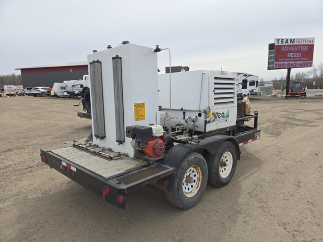 2006 RT trailers 14 Ft T/A Trailer with Atlas Copco 185 CFM Air  in Cargo & Utility Trailers in Edmonton - Image 4