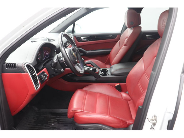 2021 Porsche Cayenne BOSE, CUIR ROUGE, CAMERA, AWD, TOIT PANO in Cars & Trucks in Longueuil / South Shore - Image 2