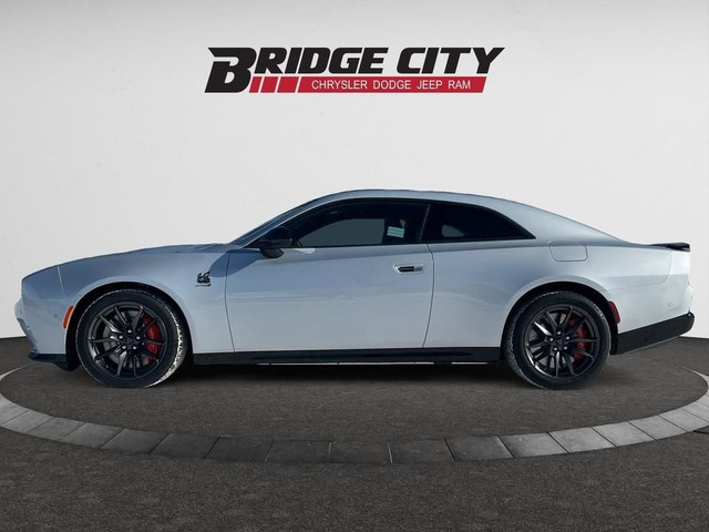 2024 Dodge Charger Daytona - Leather Seats in Cars & Trucks in Lethbridge - Image 2
