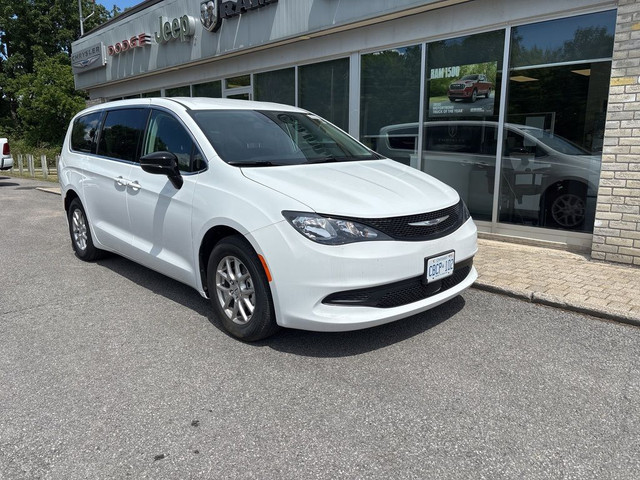 2024 Chrysler Grand Caravan SXT in Cars & Trucks in Trenton - Image 3