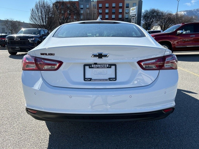 2024 Chevrolet Malibu in Cars & Trucks in Penticton - Image 4