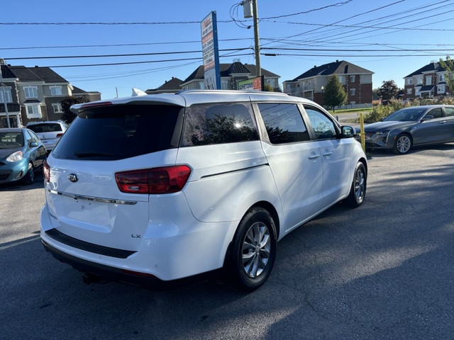 2021 KIA Sedona LX in Cars & Trucks in Laval / North Shore - Image 4