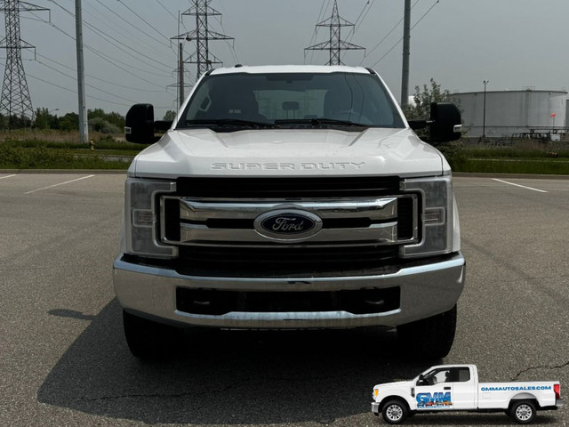 2018 Ford F-350 Crew Cab Short Box 4WD in Cars & Trucks in City of Toronto - Image 2