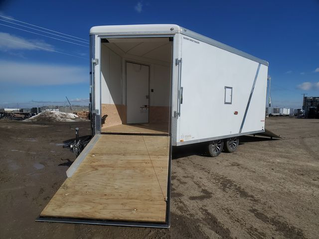 2024 Cargo Mate 18ft Snowbird Enclosed Snowmobile T in Cargo & Utility Trailers in Kamloops - Image 3