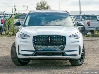 Leather Seats, Heated Seats, Tow Package! Returning for the 2024 model year, this Lincoln Corsair wa... (image 1)