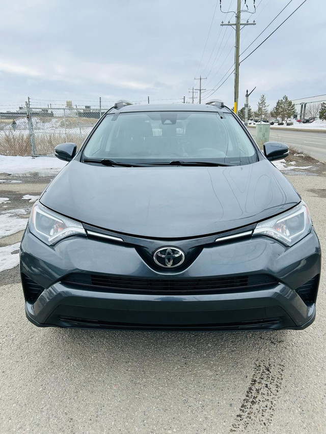2018 Toyota RAV4 in Cars & Trucks in Calgary - Image 2