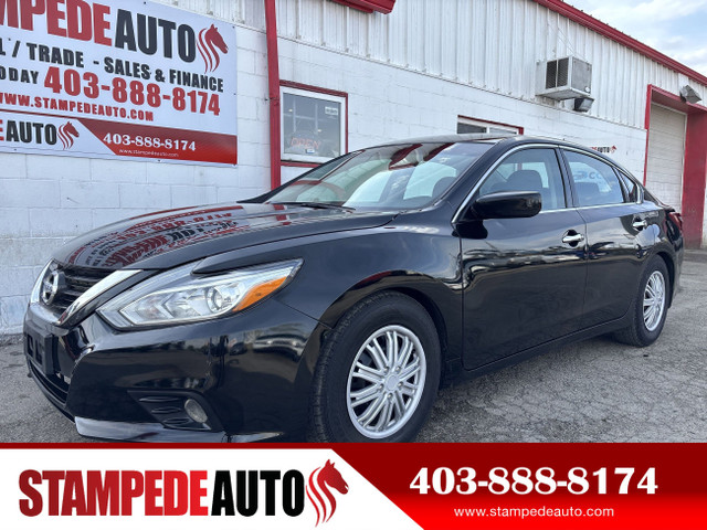2018 Nissan Altima SV | SEDAN | 2.5L | HEATED SEATS | FUEL EFFIC in Cars & Trucks in Calgary