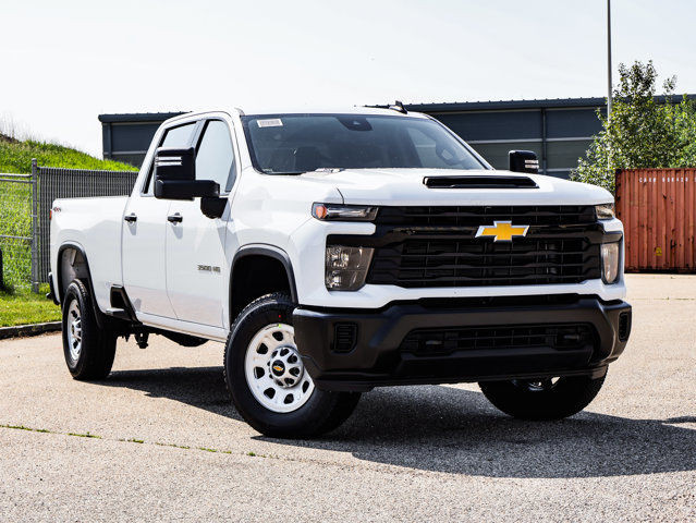 2025 Chevrolet Silverado 3500HD Work Truck in Cars & Trucks in Strathcona County - Image 2