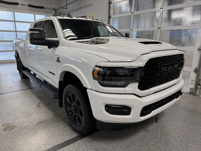 2024 RAM 3500 Limited in Cars & Trucks in Medicine Hat - Image 2