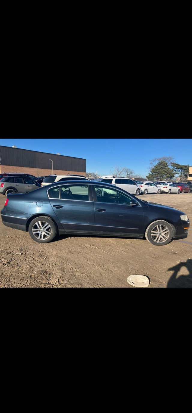 2008 Volkswagen Passat Komfort in Cars & Trucks in Hamilton - Image 2