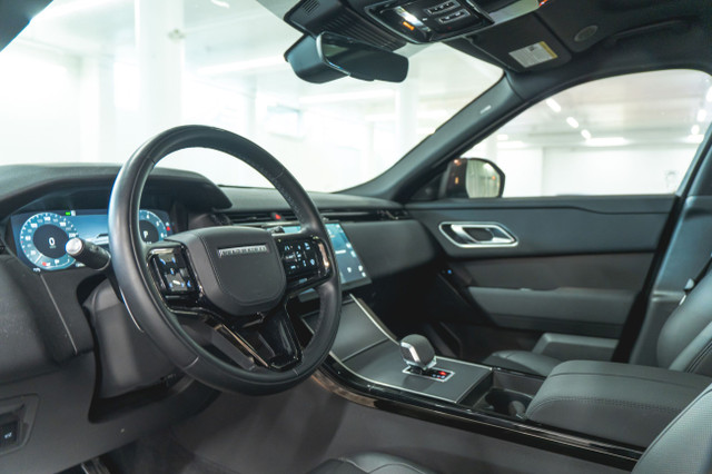 2024 Land Rover Range Rover Velar P250 Dynamic SE *BLACK PACK, A dans Autos et camions  à Laval/Rive Nord - Image 2