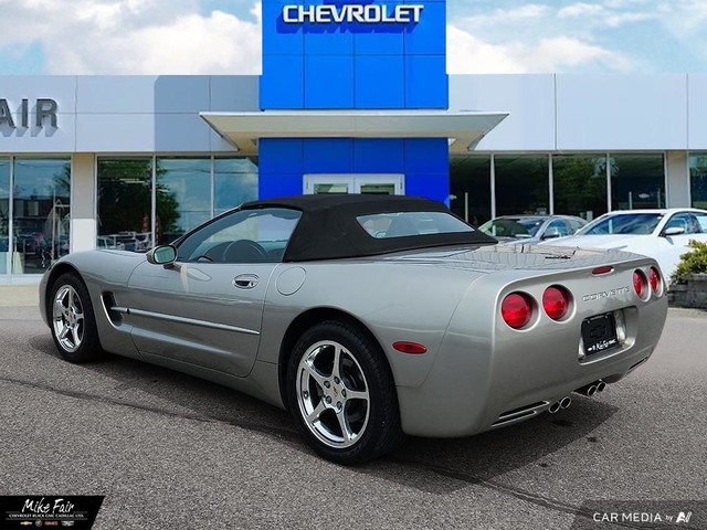 2002 Chevrolet Corvette in Cars & Trucks in Ottawa - Image 4