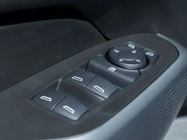 2025 Chevrolet Trax 1RS - Heated Steering Wheel | Remote Start in Cars & Trucks in Markham / York Region - Image 10