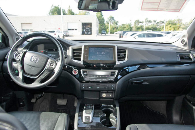 2016 HONDA PILOT in Cars & Trucks in Oshawa / Durham Region - Image 4