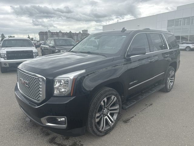 2017 GMC Yukon in Cars & Trucks in Calgary