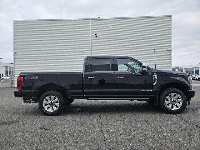 Ford Super Duty F-250 SRW Platinum cabine 6 places 4RM caisse de in Cars & Trucks in Victoriaville - Image 4