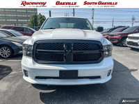 2022 RAM 1500 CLASSIC EXPRESS QUAD CAB 4X4 Bright White Black Cloth Bucket Seats 5.7L HEMI V8 - Nigh... (image 8)