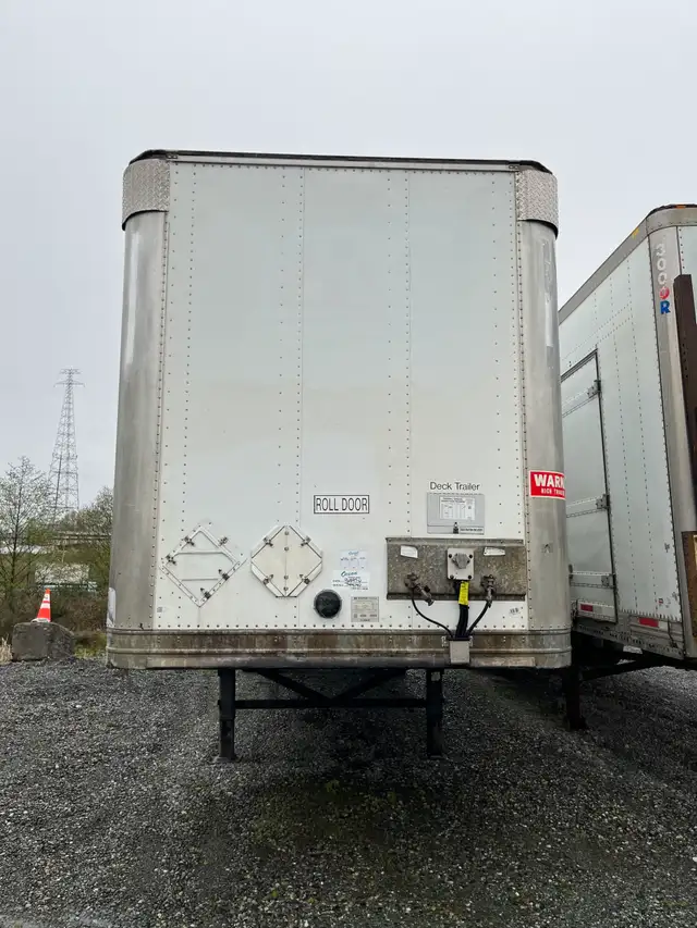 2018 HYUNDAI 28' SINGLE DRY VAN SPRING RIDE in Heavy Trucks in Delta/Surrey/Langley - Image 2