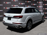 Come see this 2021 Audi Q7 Komfort before someone takes it home! *This Audi Q7 Is Competitively Pric... (image 5)