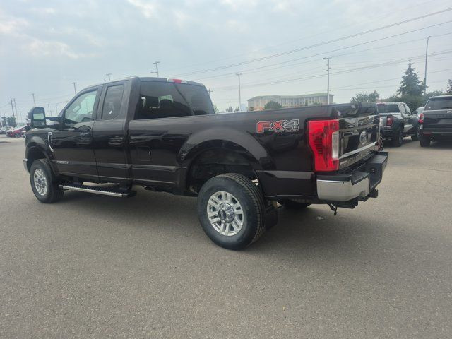 2019 Ford Super Duty F-350 SRW in Cars & Trucks in Calgary - Image 3