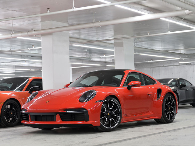 2023 Porsche 911 911 Turbo / Front Axel Lift / PASM in Cars & Trucks in Longueuil / South Shore
