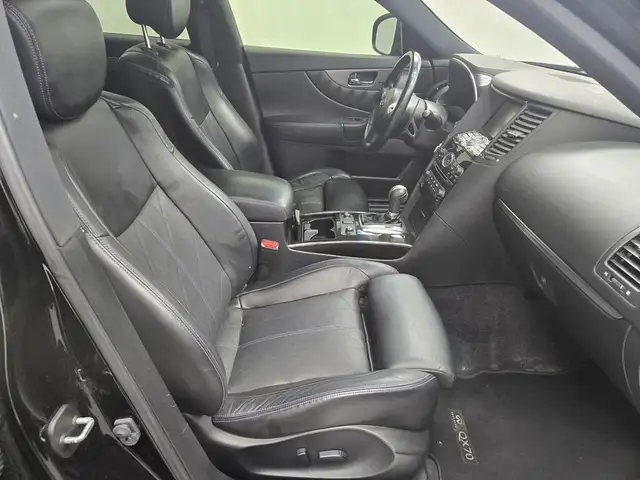 2016 Infiniti QX70 SPORT, NAVI, CUIR, CAMERA, BLUETOOTH in Cars & Trucks in Longueuil / South Shore - Image 29