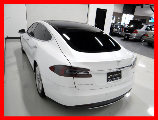2014 Tesla Model S PERFORMANCE P85 *NAVI/BACKUP CAM/PANO ROOF/LE in Cars & Trucks in City of Toronto - Image 4