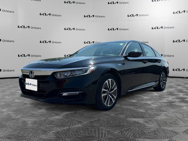 2020 Honda Accord Hybrid in Cars & Trucks in Ottawa