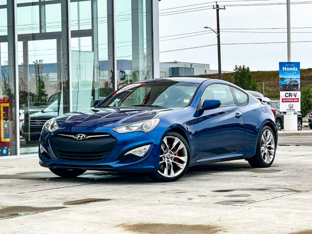 2015 Hyundai Genesis Coupe 3.8 R-Spec NO ACCIDENTS! LOCAL! ON... in Cars & Trucks in Calgary - Image 2
