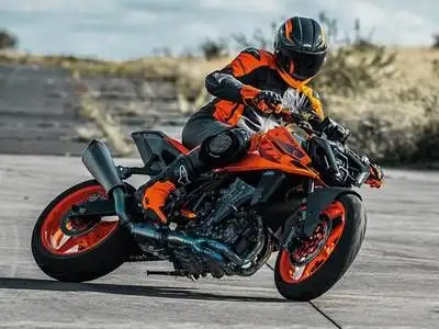 2024 KTM 990 DukeTHE SNIPER Hitting every target with devastating accuracy, the all-new KTM 990 DUKE...