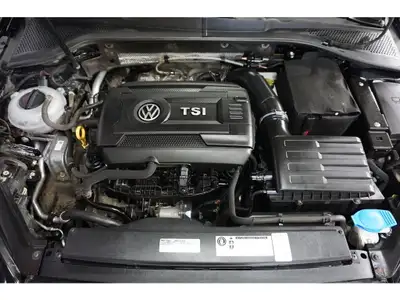 VOLKSWAGEN GOLF SPORTWAGEN TRENDLINE TSI 2017 SPORTWAGEN ÉDITION TRENDLINE TSI 4 CYLINDRES 1.8 LITRE...