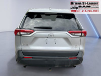 WE CAN GET YOU APPROVED ON THIS 2023 TOYOTA RAV4 LE 4X4 TODAY FEATURED OPTIONS -Heated seats -Lane k... (image 4)