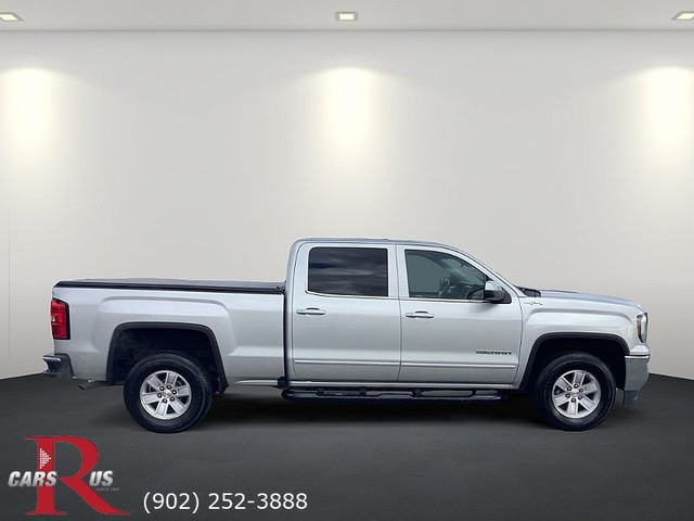 2018 GMC Sierra 1500 4x4 SLE 4dr Crew Cab 5.8 ft. SB in Cars & Trucks in Bedford - Image 4