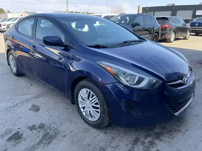 4MKAUTO 514 865 4438 2014 Hyundai Elantra FWD, 4 Cyl. 1.8L Manuelle, 142473 km certifié elle est tou...