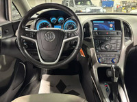 BUICK VERANO 2015 Base/ONE OWNER/SEMI-CUIR/AC/MAGS/CRUISE/CAMERA/132792KM! NIV: 1G4PP5SK6F4151041 Ét... (image 9)