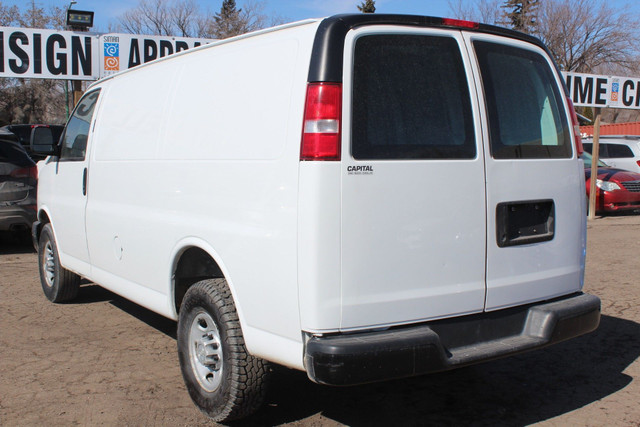 2015 Chevrolet Express 2500 1WT 2500 CARGO VAN in Cars & Trucks in Regina - Image 3