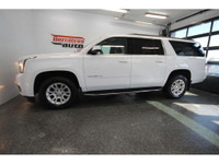  2016 GMC Yukon SLT / 5.3L / CUIR / TOIT / 4X4